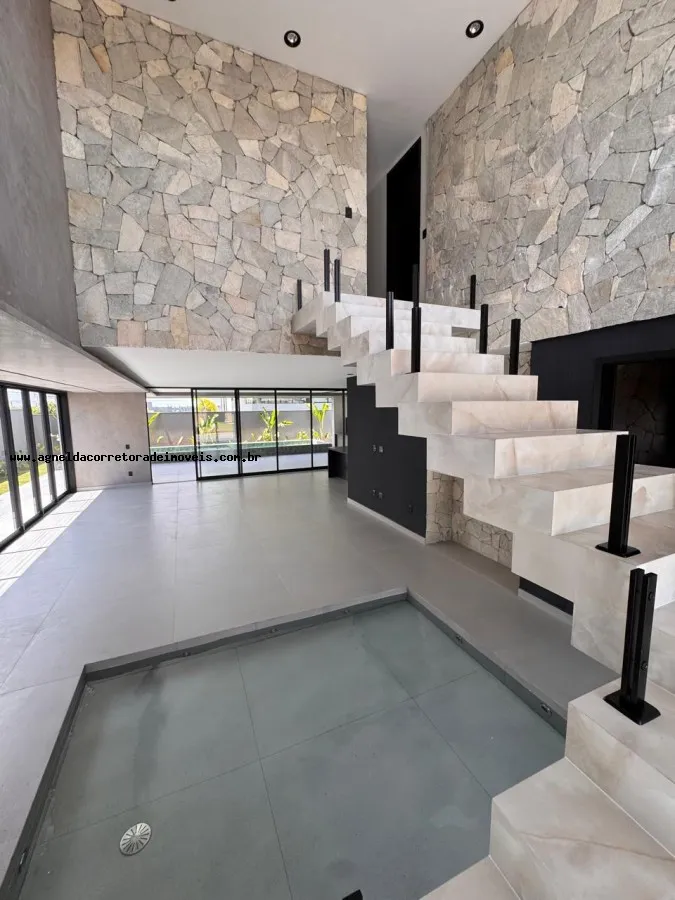 Imagem Casa em Condomínio para Venda em Parnamirim, Pium (Distrito Litoral), 5 dormitórios, 5 suítes, 6 banheiros, 4 vagas