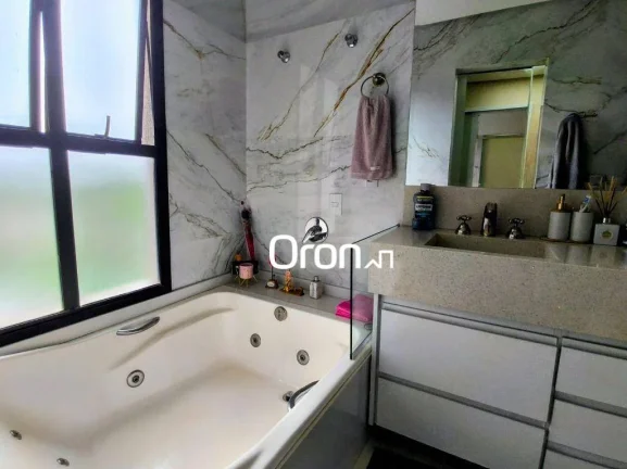 Imagem Sobrado à venda, 260 m² por R$ 2.350.000,00 - Portal do Sol Green - Goiânia/GO