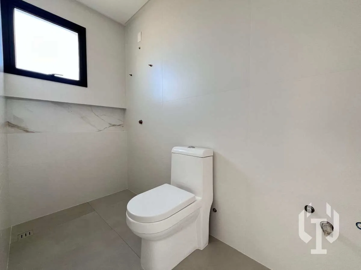 Imagem Apartamento 3 Suítes Quadra Mar em Meia Praia
