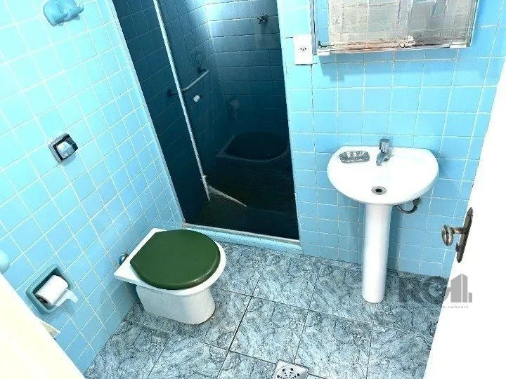 Imagem Casa 3 dormitórios no Bairro Glória, próxima a Prof. Oscar Pereira.