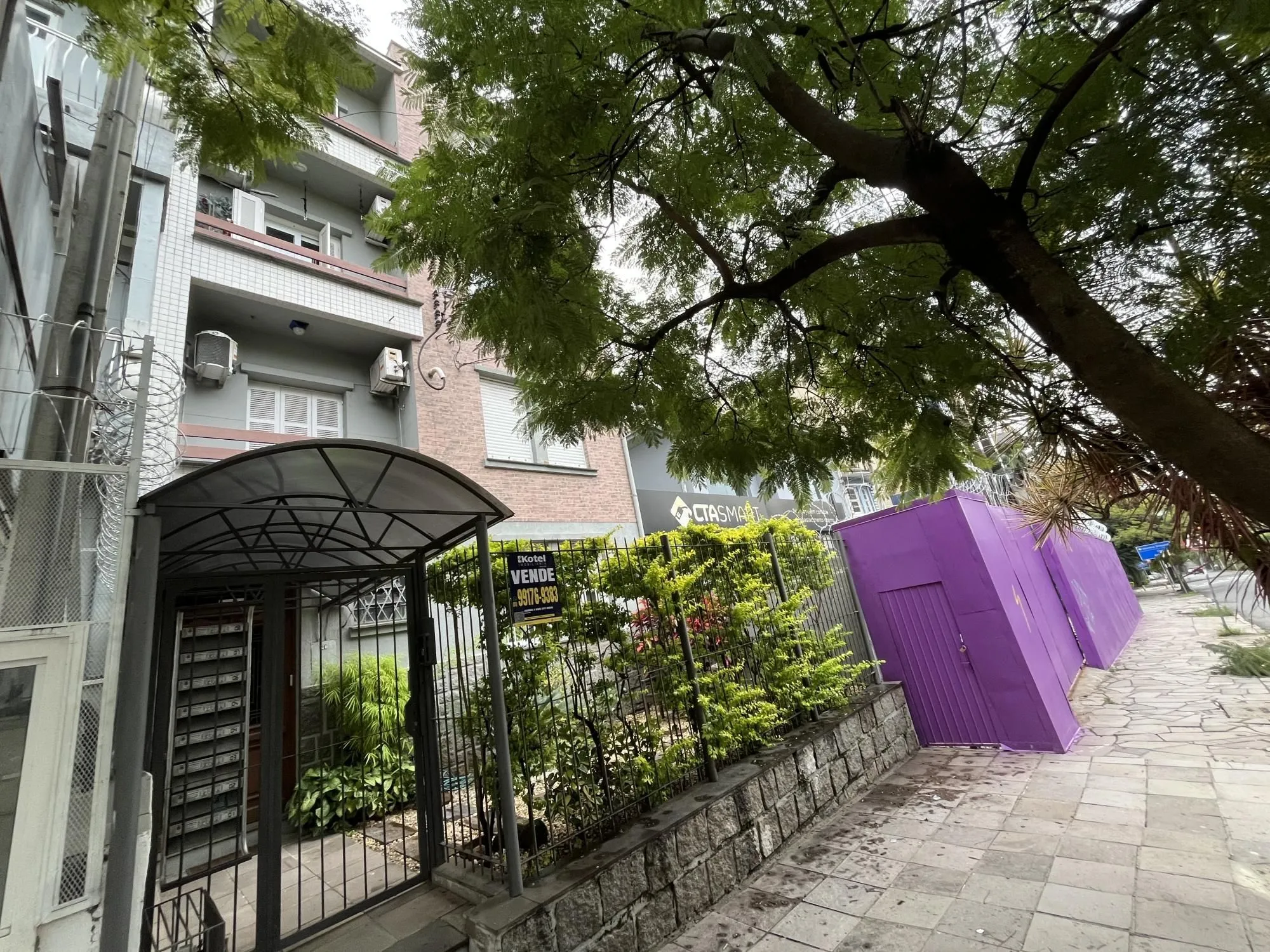 Imagem Apartamento de 3 quartos com dependência de empregada bairro Moinhos de Vento