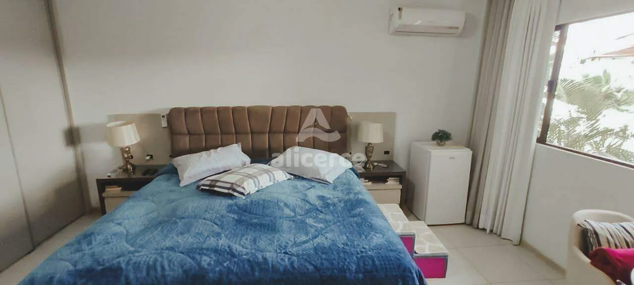 Imagem Casa com 4 Dormitórios, Piscina e Espaço Gourmet em Rua Sem Saída - Conforto, Privacidade e Localização Privilegiada no Itaguaçu! - Florianópolis/SC