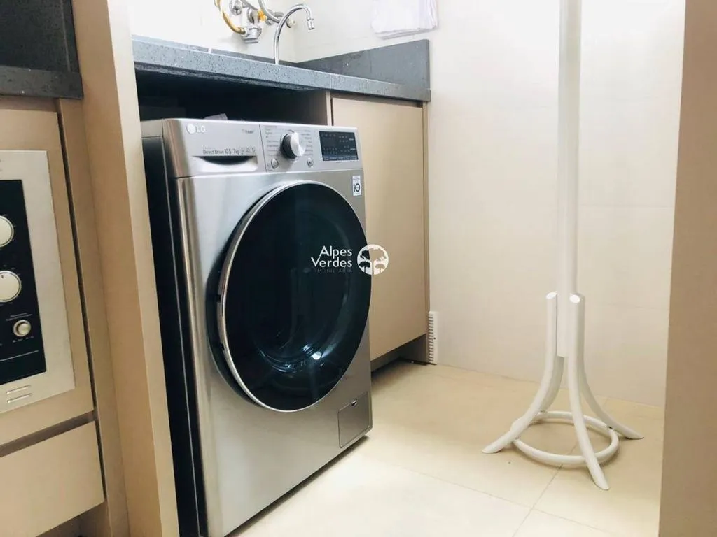 Imagem Vende-se apartamento no centro de Gramado - 1 Quartos- Valor R$880.000,00