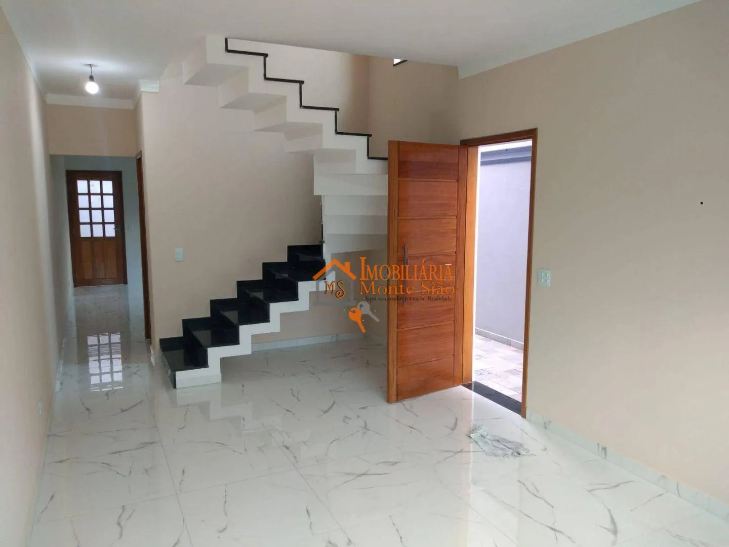 Imagem Sobrado com 3 dormitórios à venda, 110 m² por R$ 725.000,00 - Jardim Santa Cecília - Guarulhos/SP