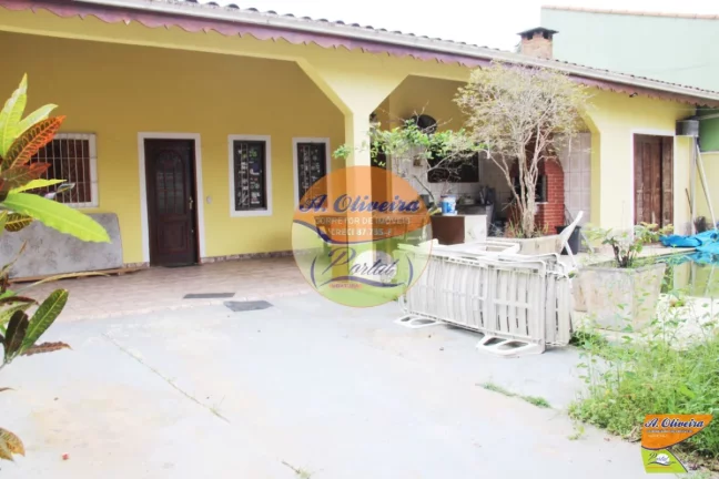 Imagem Casa 03 Dormitórios ( 01 suíte ) 500 metros da Praia - Pereque Açú
