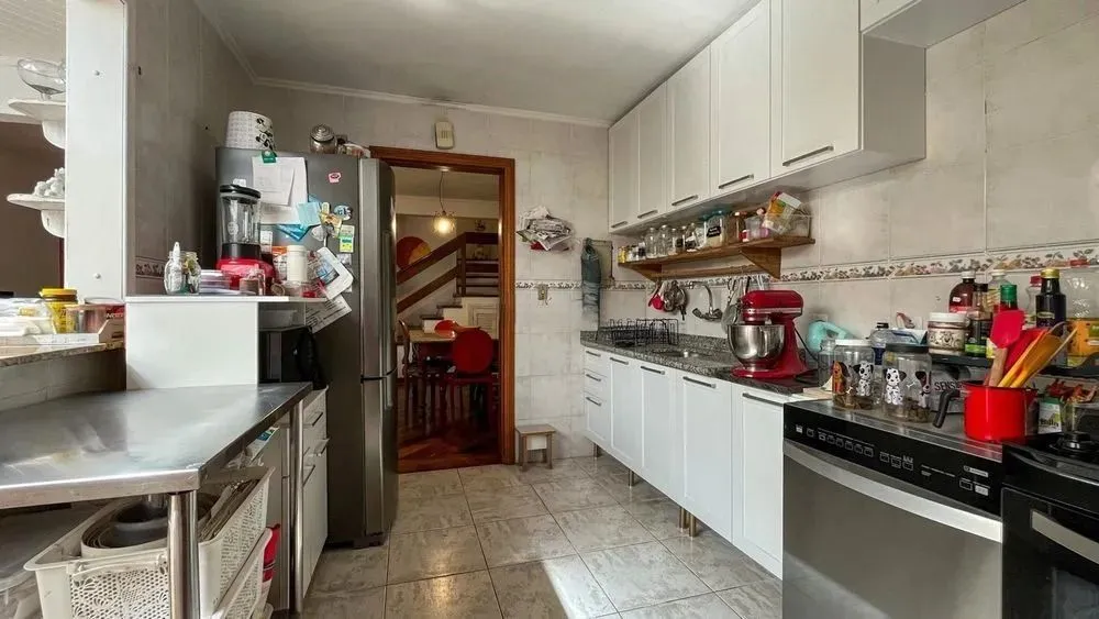 Imagem Casa para Venda - 176m², 3 dormitórios, sendo 1 suites, 4 vagas - Jardim Isabel