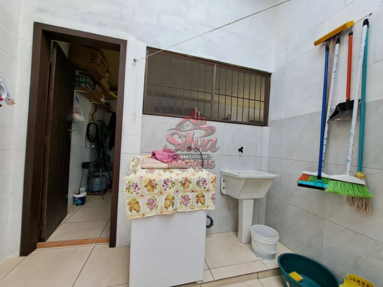 Imagem C200 | Casa 3 Dormitórios em Região de Moradores