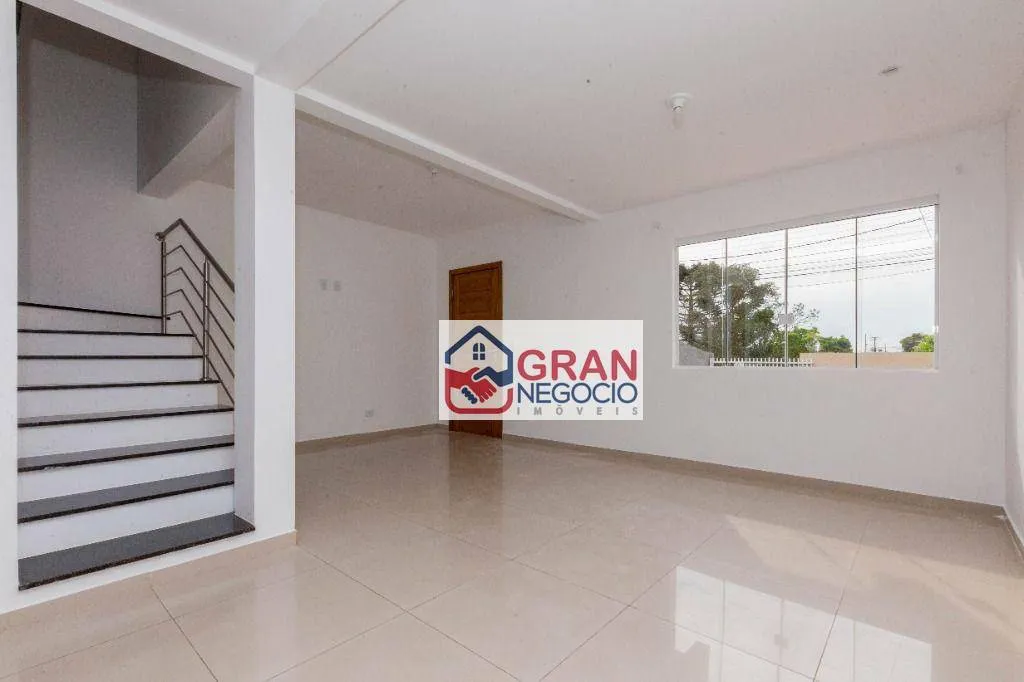 Imagem Amplo triplex no Pilarzinho
