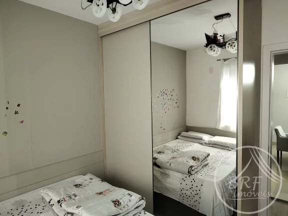 Imagem VENDO AMPLO APTO TÉRREO EM BALNEÁRIO/ESTREITO MOBILIAADO 3 SUÍTES E 2 VAGAS