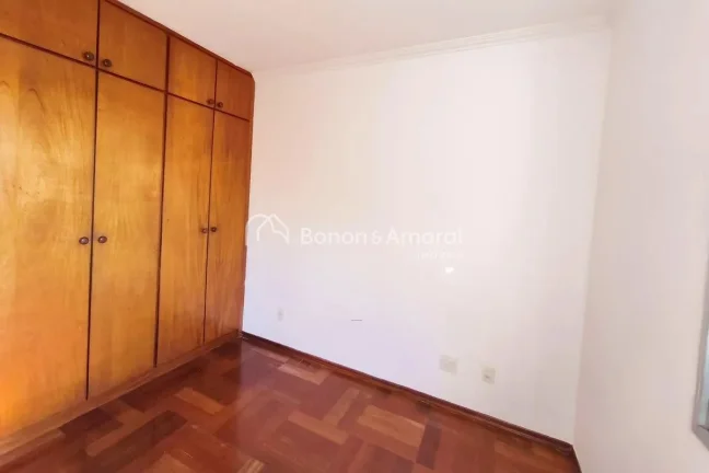 Imagem Localizado no bairro São Bernardo, em Campinas, este apartamento é uma excelente opção para quem...