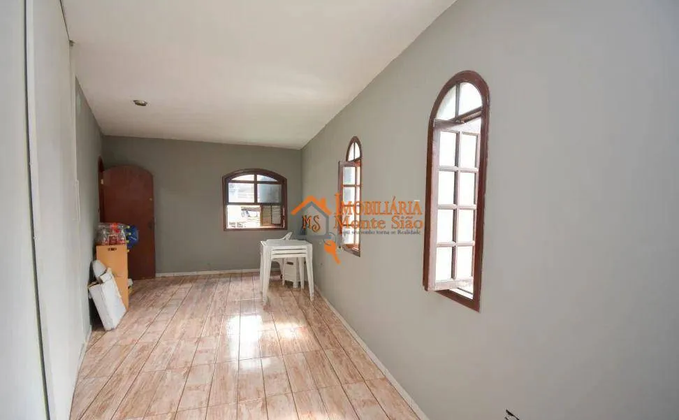 Imagem Casa com 3 dormitórios à venda, 400 m² por R$ 570.000,00 - Jardim Iporanga - Guarulhos/SP