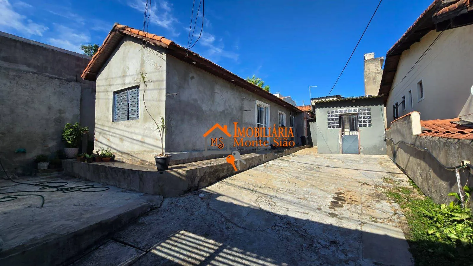 Imagem Casa com 5 dormitórios à venda, 250 m² por R$ 700.000,00 - Jardim Bom Clima - Guarulhos/SP