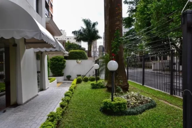 Imagem MAISON CANNES - Apto 65m² (Unidade de Revenda), ótima localização, próximo à Estação Moema do metrô!
