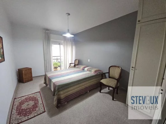 Imagem Amplo Apartamento em Moema Pássaros com 4 Quartos e Varanda, Próximo ao Metrô e Parque Ibirapuera
