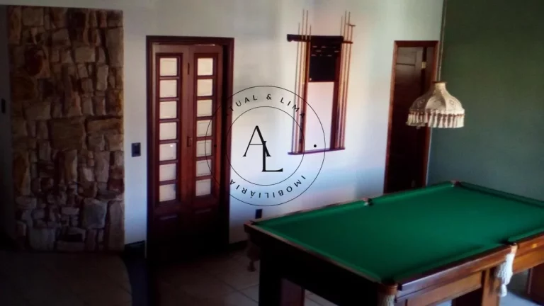 Imagem Casa de Luxo no condomínio São Joaquim: 3 Suítes, Piscina Relaxante e Área Gourmet para Churrasco
