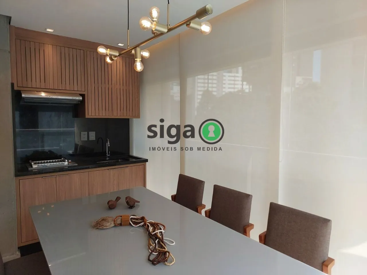 Imagem Apartamento 2 dormitórios, sendo 1 suite, 1 vaga mobiliado para locação