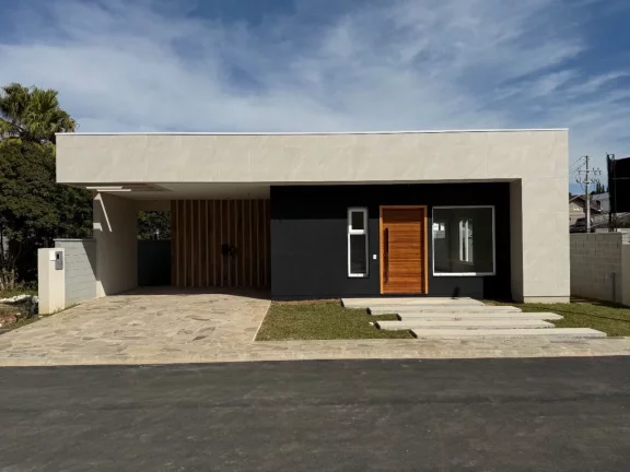 Imagem Casa em Condomínio com 4 quartos em Santa Felicidade