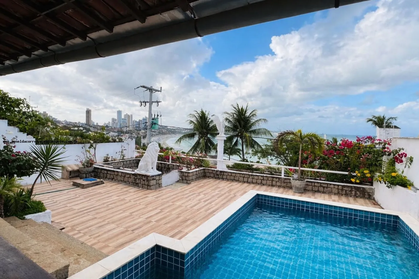 Imagem Casa para Venda em Natal, PONTA NEGRA, 7 dormitórios, 4 suítes, 5 banheiros, 4 vagas