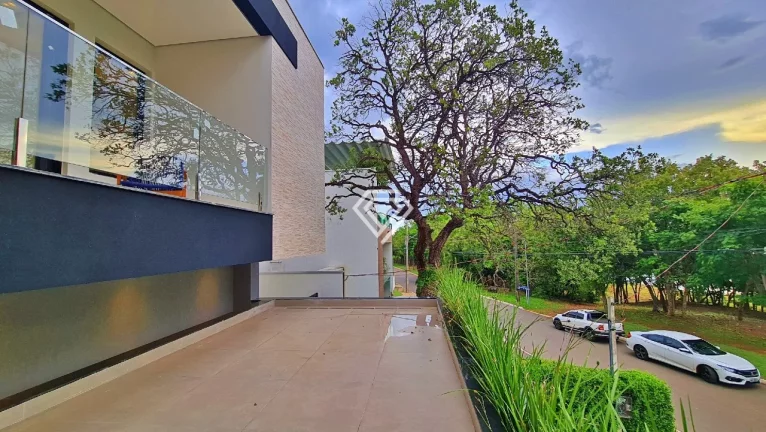 Imagem Sobrado 4 Suítes + Home, 400 m² c/ lazer à Venda no Condomínio Mirante do Lago