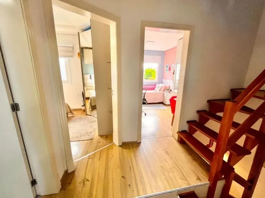 Imagem Casa Reformada em Condomínio com Suíte e Espaço Versátil Avenida Ecoville
