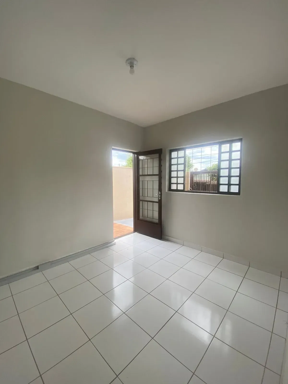 Imagem Casa com 3 Quartos à Venda, 110 m² em Conjunto Habitacional Costa do Sol - São José do Rio Preto