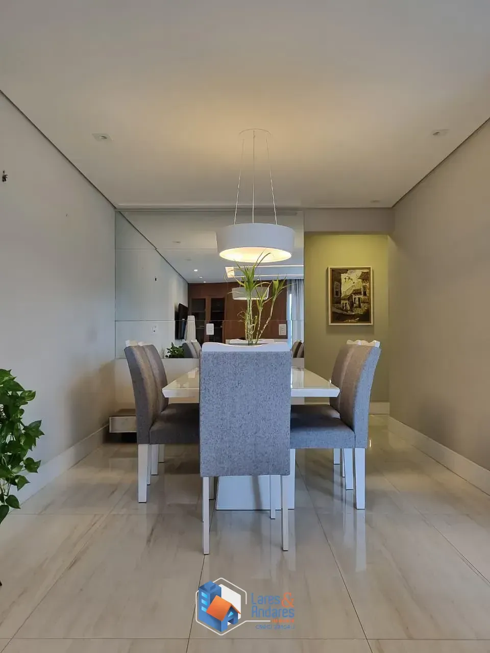 Imagem Apartamento para venda e locação em Moema com 4 quartos, sendo 4 suítes, 178m²