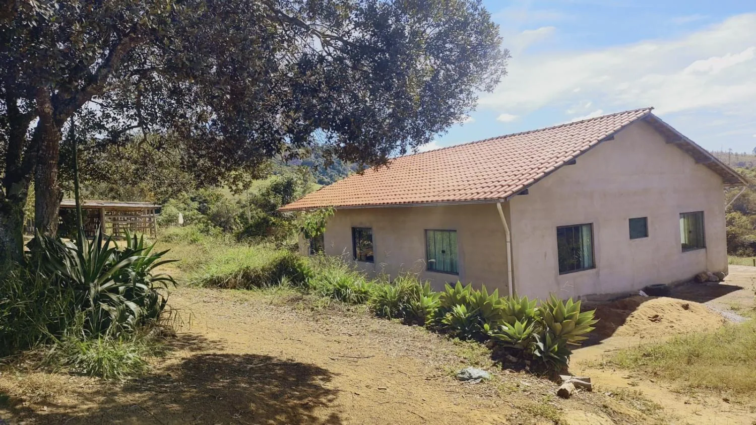 Foto do imóvel Excelente Terreno à Venda em Desterro de Entre Rios: 15 Hectares Totalmente Plano