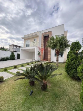 Luxuosa Casa em Tijucas, aceita financiamento bancário e imoveis! Pronta para Morar em Rua Alamir Boaventura Cabral Faria