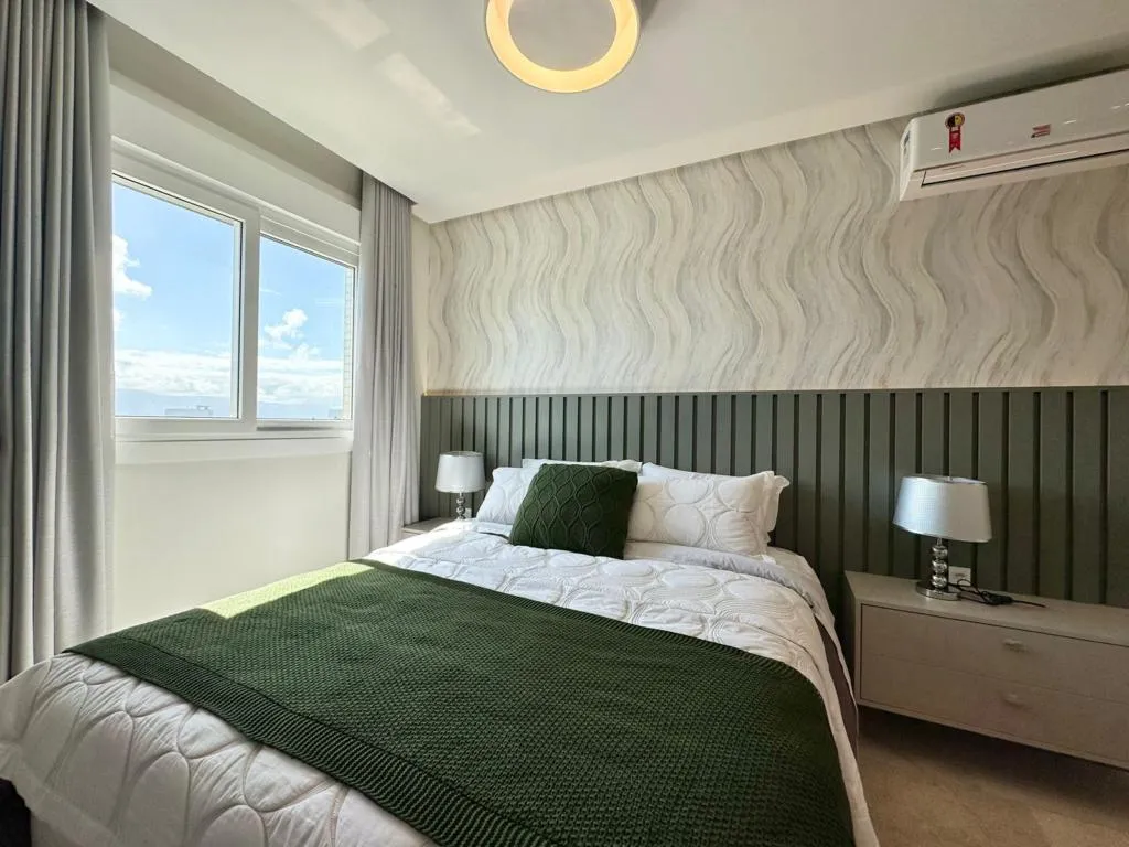Imagem Apartamento 3 Dormitórios - Bairro Zona Nova