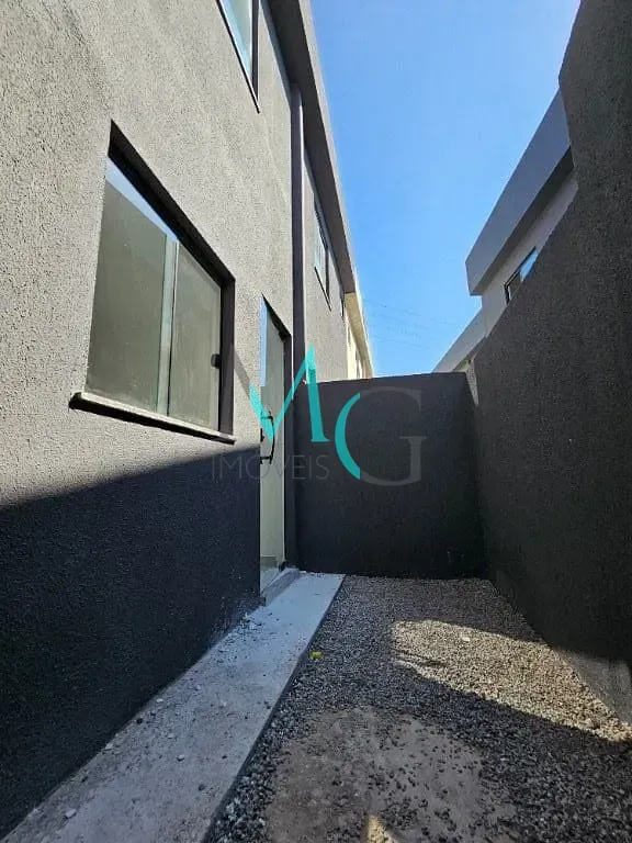 Imagem Casa com 2 dormitórios à venda, 65 m² por R$ 275.000 - Campo Grande - Rio de Janeiro/RJ
