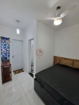 Imagem POUSADA A VENDA EM MARESIAS COM 1 CASA PRINCIPAL, COM 1 SUÍTE E PISCINA E MAIS UM SOBRADO COM 6 SUÍTES
