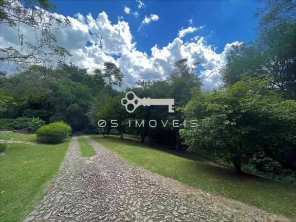 Imagem Cond. dos Arquitetos - Contemporânea e despojada! Uma casa única!