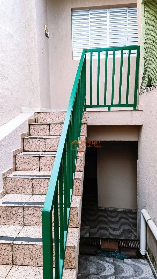 Imagem Casa com 2 dormitórios à venda, 118 m² por R$ 550.000,00 - Vila Hulda - Guarulhos/SP