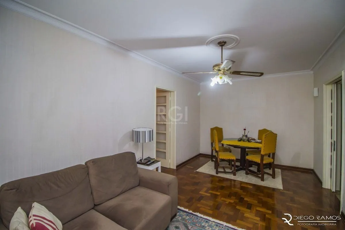 Imagem Apartamento para Venda - 96m², 3 dormitórios, 1 vaga - Menino Deus