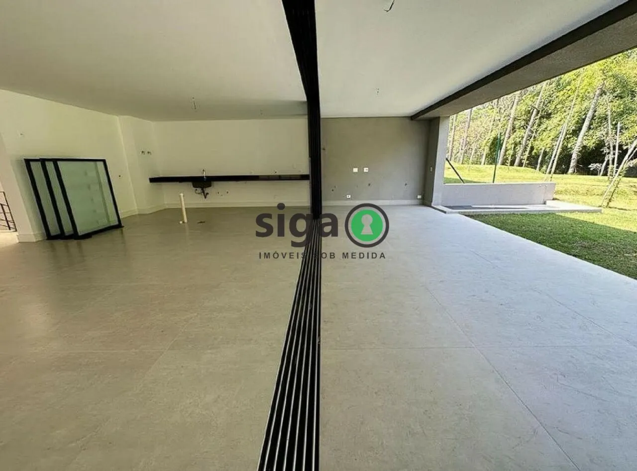 Imagem Casa de condomínio a venda na Granja Julieta com 4 quartos