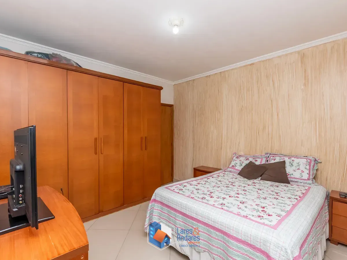 Imagem Sobrado para venda em Vila Inácio com 3 quartos, sendo 1 suíte, 135m²