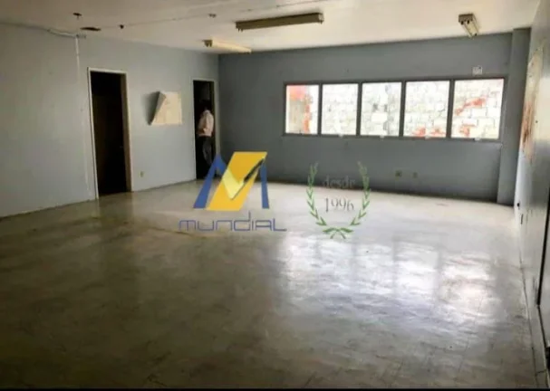 Imagem Prédio Comercial para Locaçao com 550m², 3 salas e 4 vagas!!!