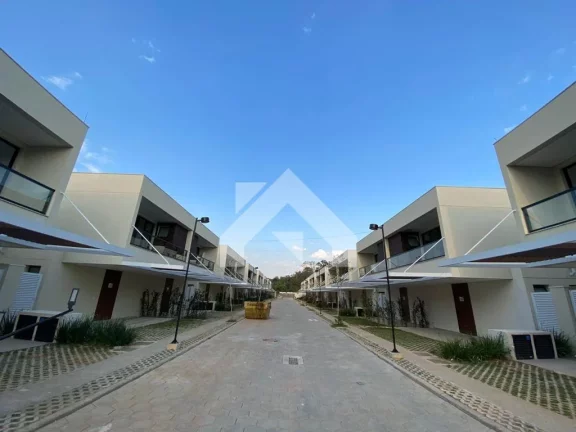 Foto do imóvel Casa nova em Alphaville 3 suítes e 2 vagas garagem