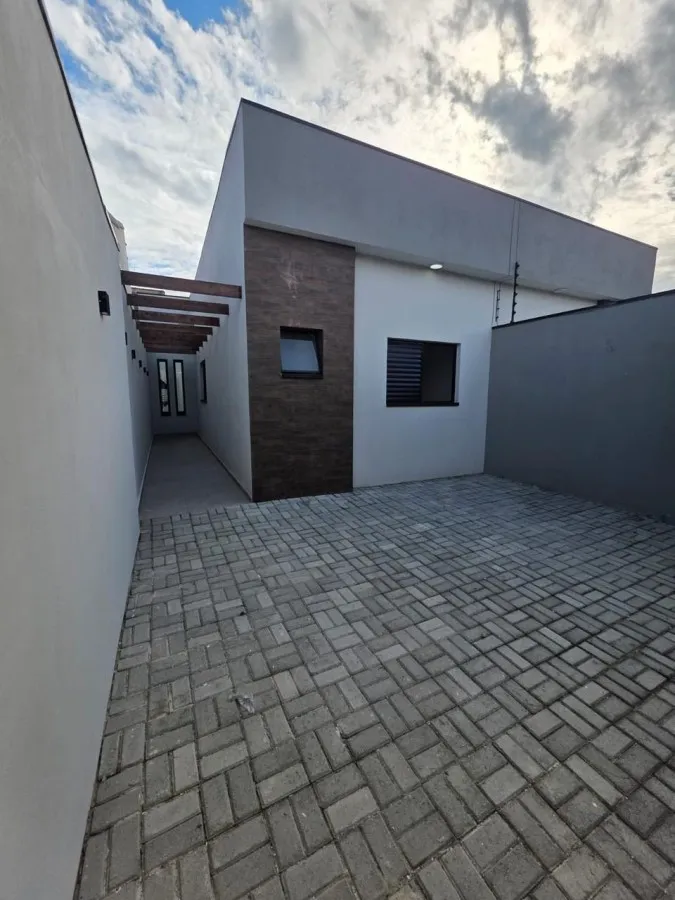 Imagem Casa para Venda em Mongaguá, Jardim Praia Grande, 2 dormitórios, 1 suíte, 1 banheiro, 2 vagas