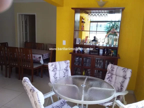 Imagem Cobertura de luxo na Enseada: 4 quartos, 3 suítes, 3 salas, 5 banheiros, 2 vagas de garagem e 202,52 m² - Guarujá-SP.