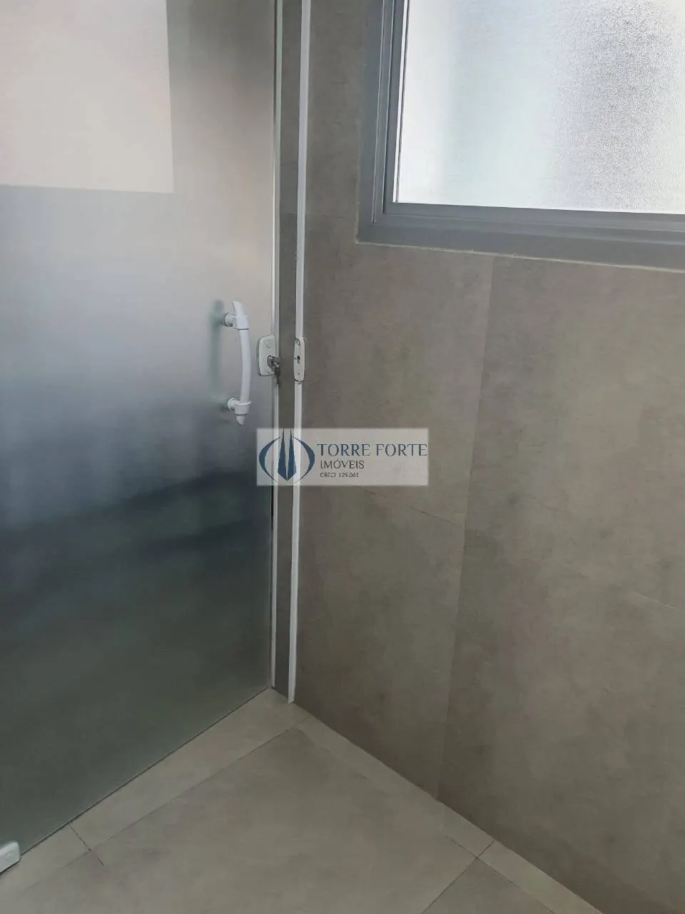 Imagem Apartamento com 3 dormitorios 1 banheiros 1 vaga na Vila Ivone.
