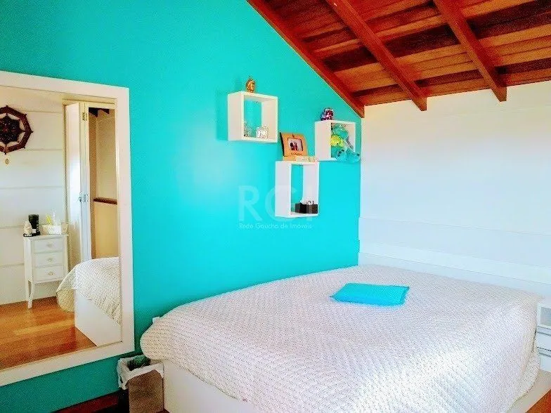 Imagem Casa Condominio para Venda - 126m², 3 dormitórios, sendo 2 suites, 2 vagas - Ipanema