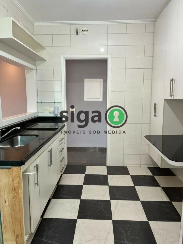 Imagem VENDE ou LOCAÇÃO Apartamento na Vila Suzana (Região do MORUMBI) com 2 quartos, uma suíte e 2 vagas