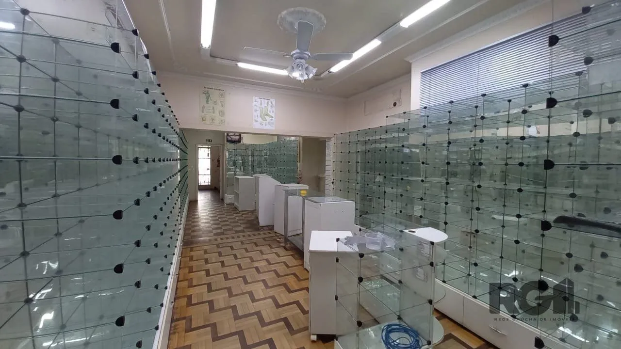 Imagem Vende Prédio com 357,83m²