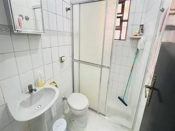 Imagem Casa com 2 dormitórios à venda, 95 m² por R$ 490.000,00 - Ocian - Praia Grande/SP