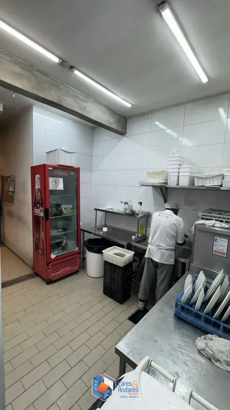 Imagem Casa comercial para venda em Indianópolis, 175m²