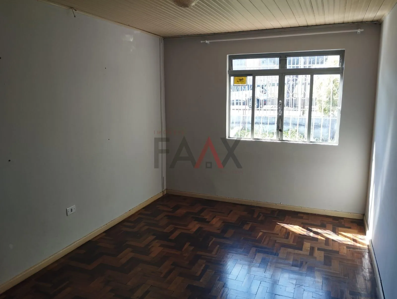 Imagem Casa à venda no trianon proximo ao Lacerda Verneck em Guarapuava - PR