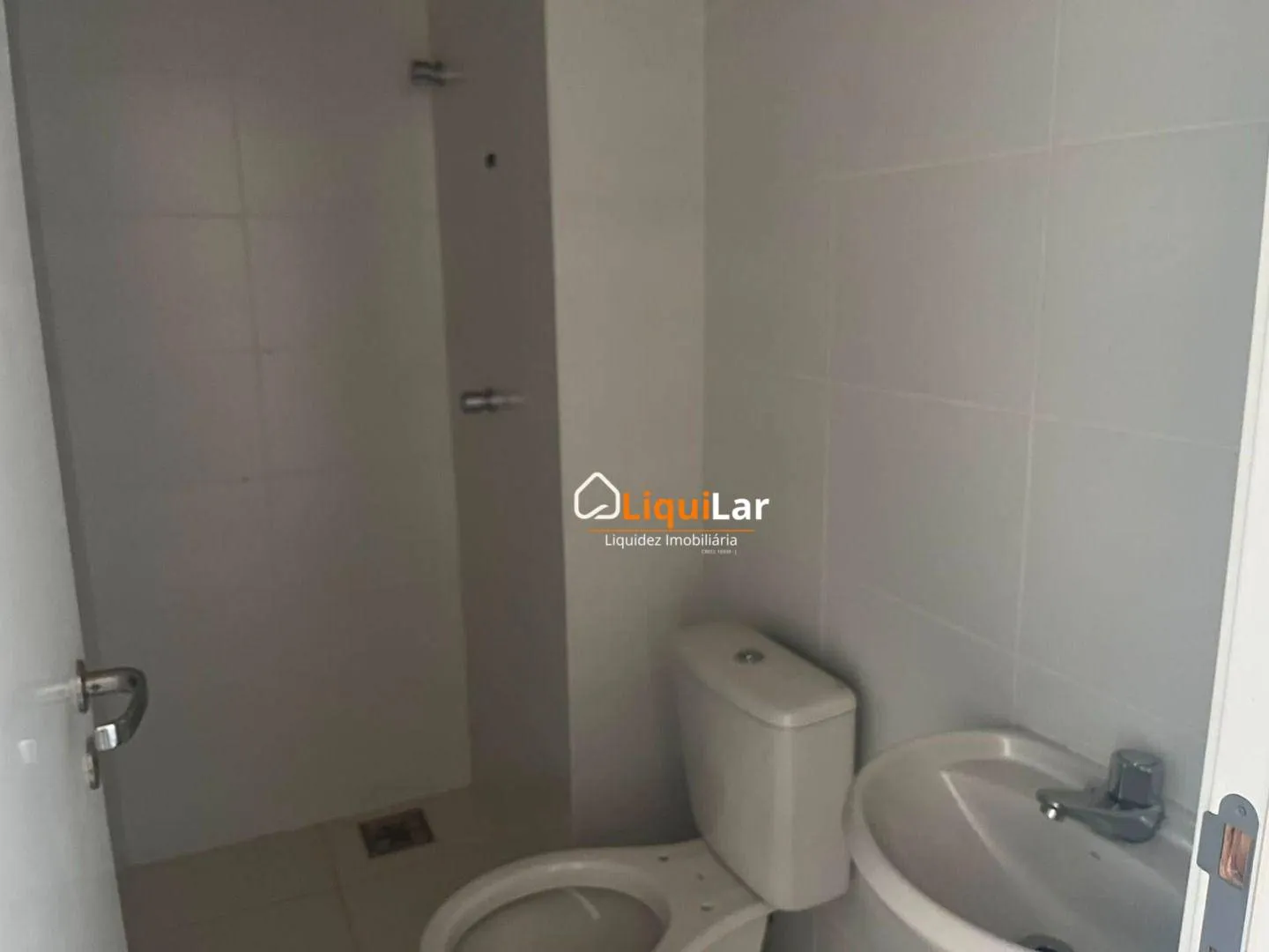 Imagem Apartamento Novo à Venda em Frente ao Shopping Campo Grande com 142 m², 3 Suítes, Sacada Gourmet e 2 Vagas