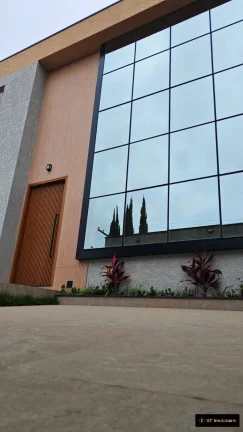 Imagem Linda Casa em Atibaia ao lado da Av. Lucas Nogueira Garcez! Projeto novo!