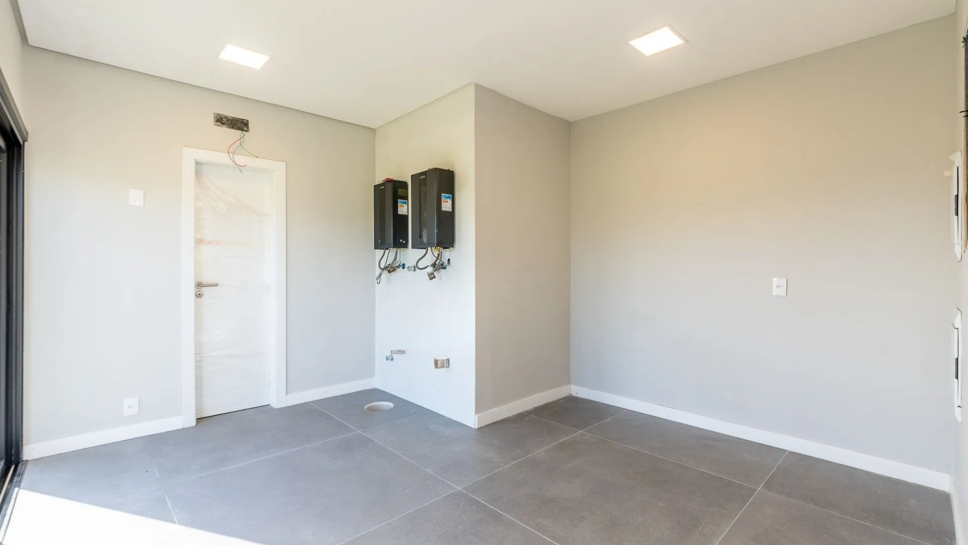 Imagem Linda casa para comprar com 4 suites em condomínio TOP
